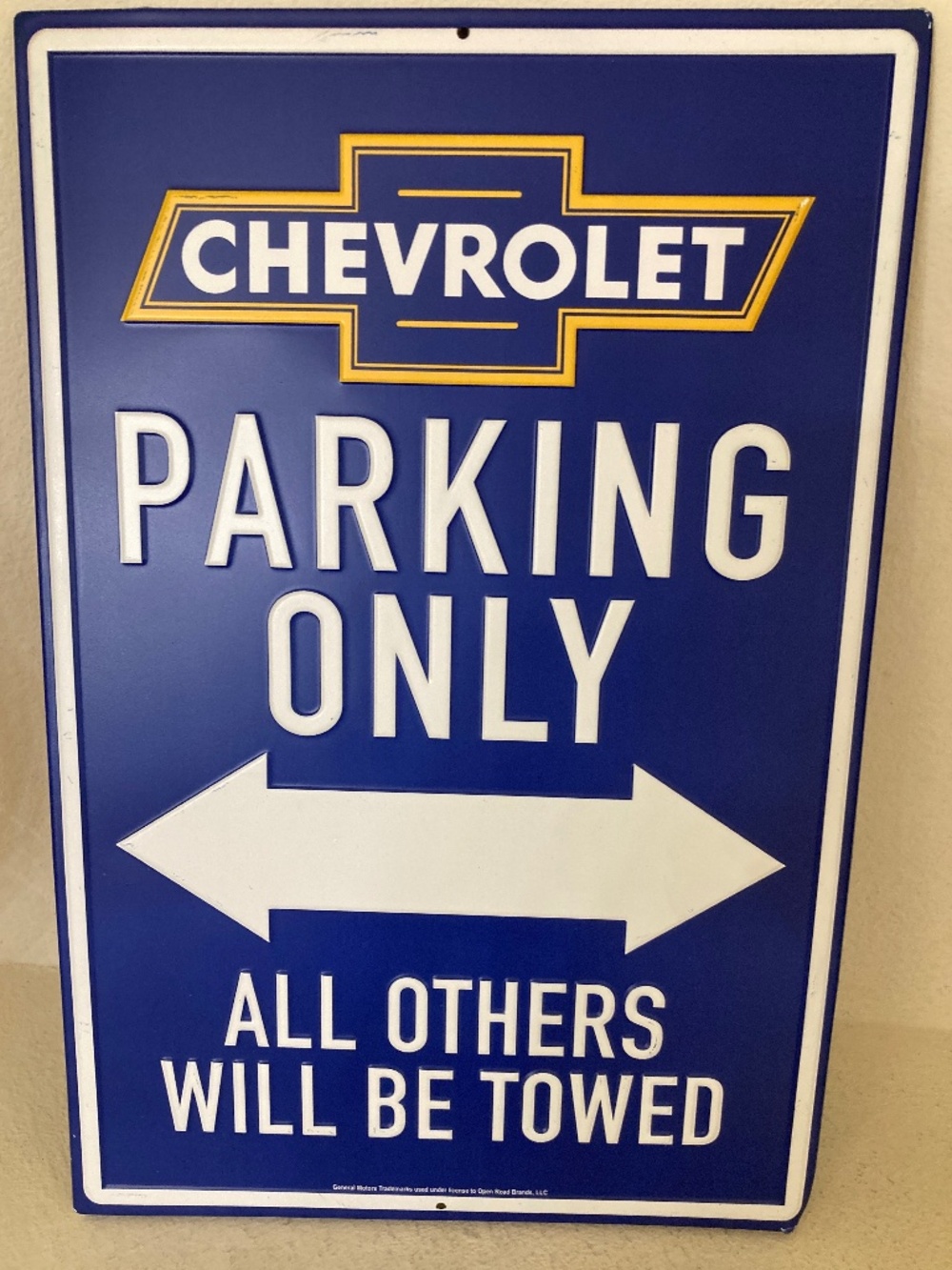 Chevrolet Parking Only - Metal Sign 17 x 11
